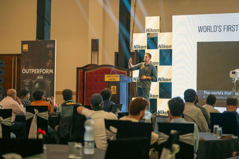 Nikon videography workshop by Mohammad-Rezaie in Lahor