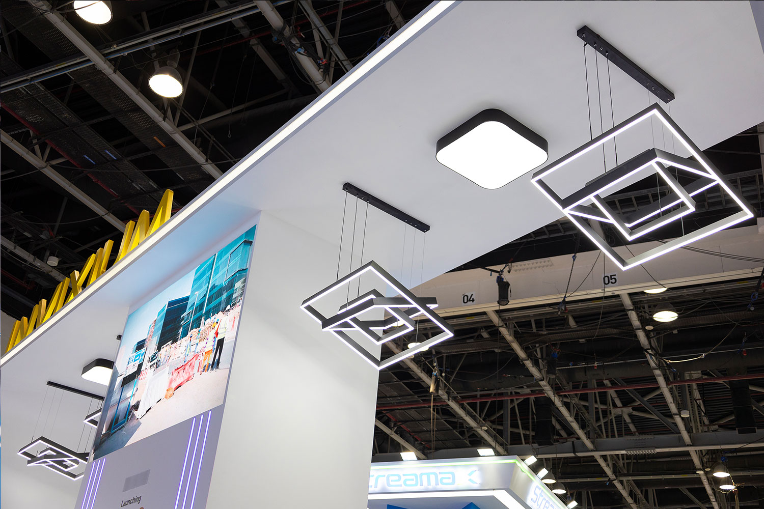 exhibition-coverage-photography-in-Dubai15--Legacy-Pictures